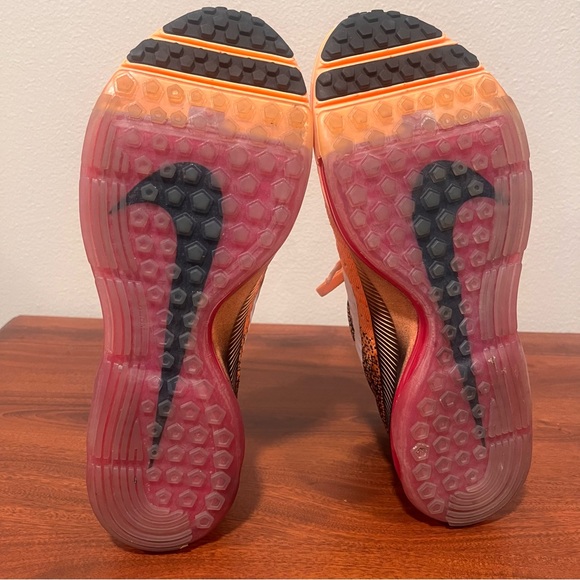 Nike flynit women size 10 orange black gym running walking training sneakers - Picture 9 of 9